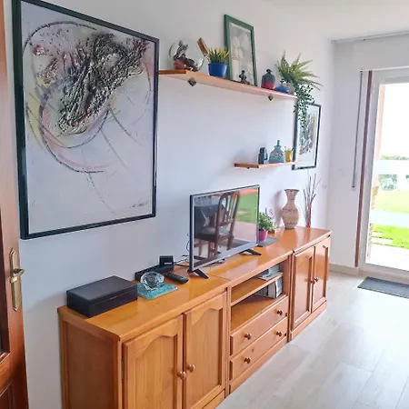 Con Jardin Privado Cerca Playa Usil - Mogro *